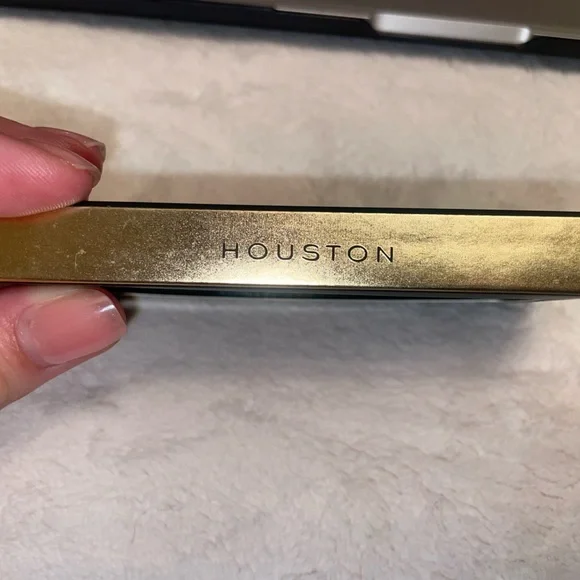 Lilly Lashes HOUSTON - Picture 2 of 6